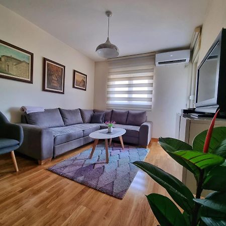 Riverside Apartment Podgorica Eksteriør bilde