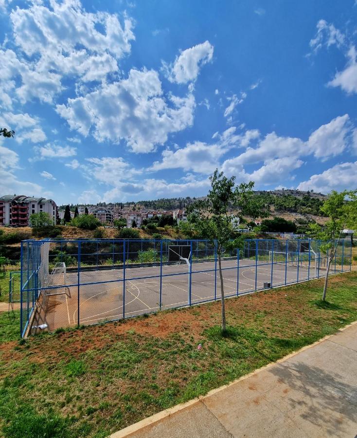 Riverside Apartment Podgorica Eksteriør bilde